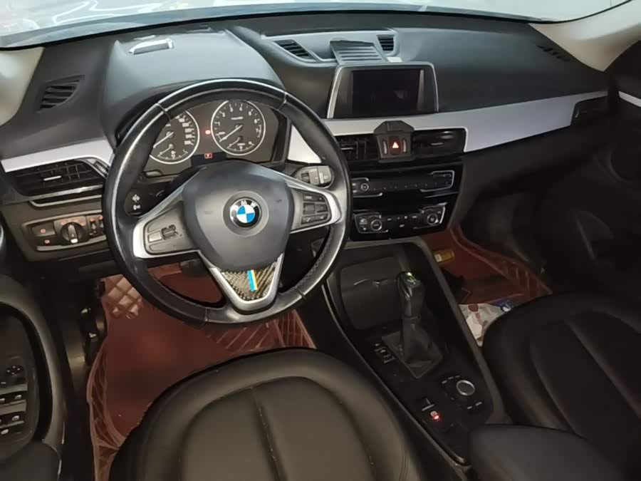 BMW X1 2017, фото 10
