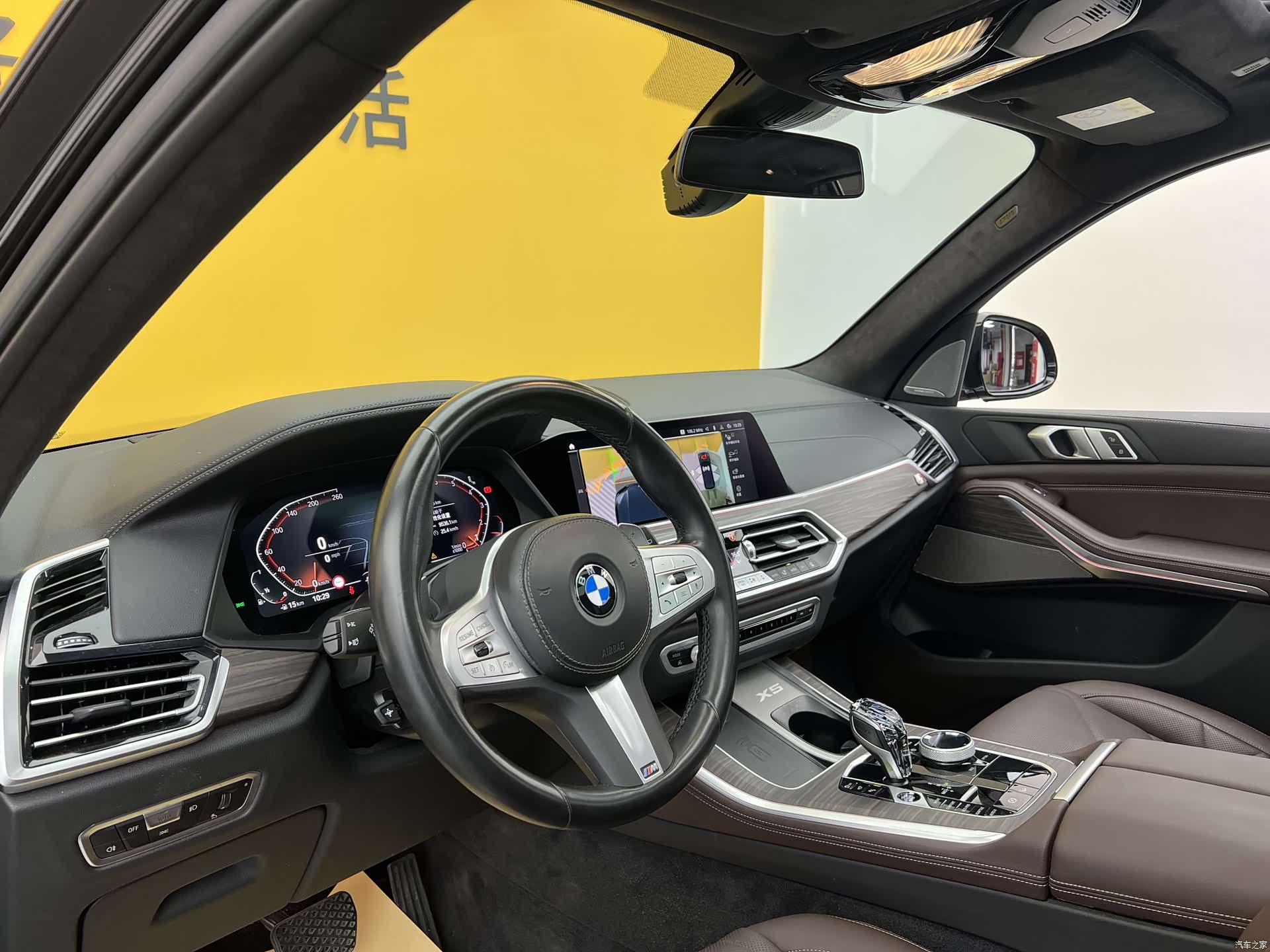 BMW X5, 2023 4
