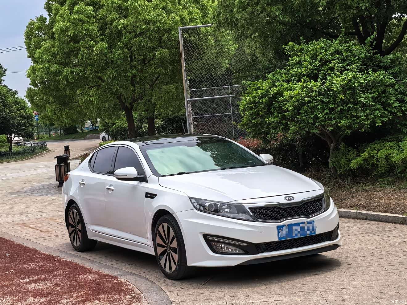 Kia K5, 2013 3