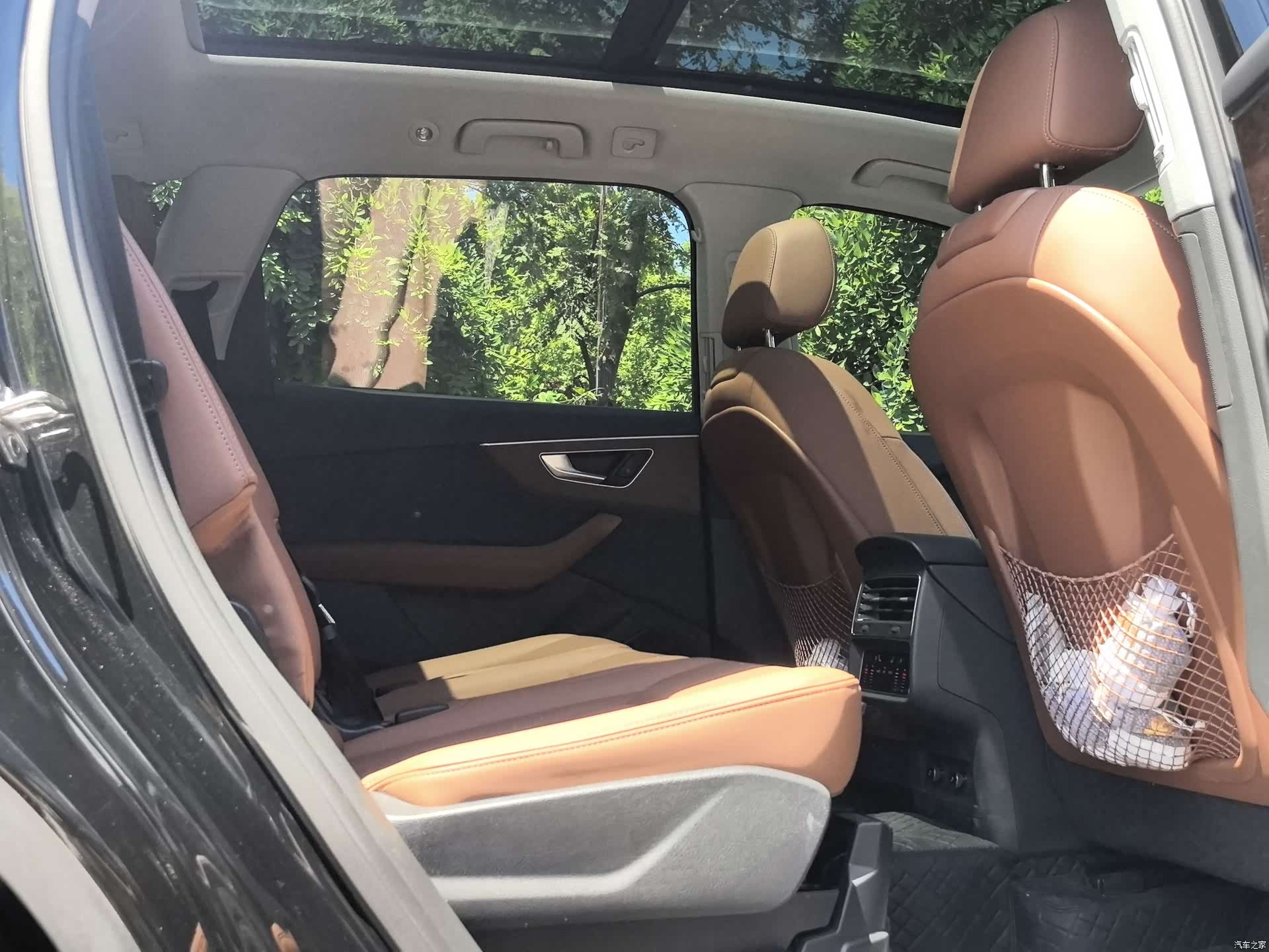 Audi Q7, 2026 10