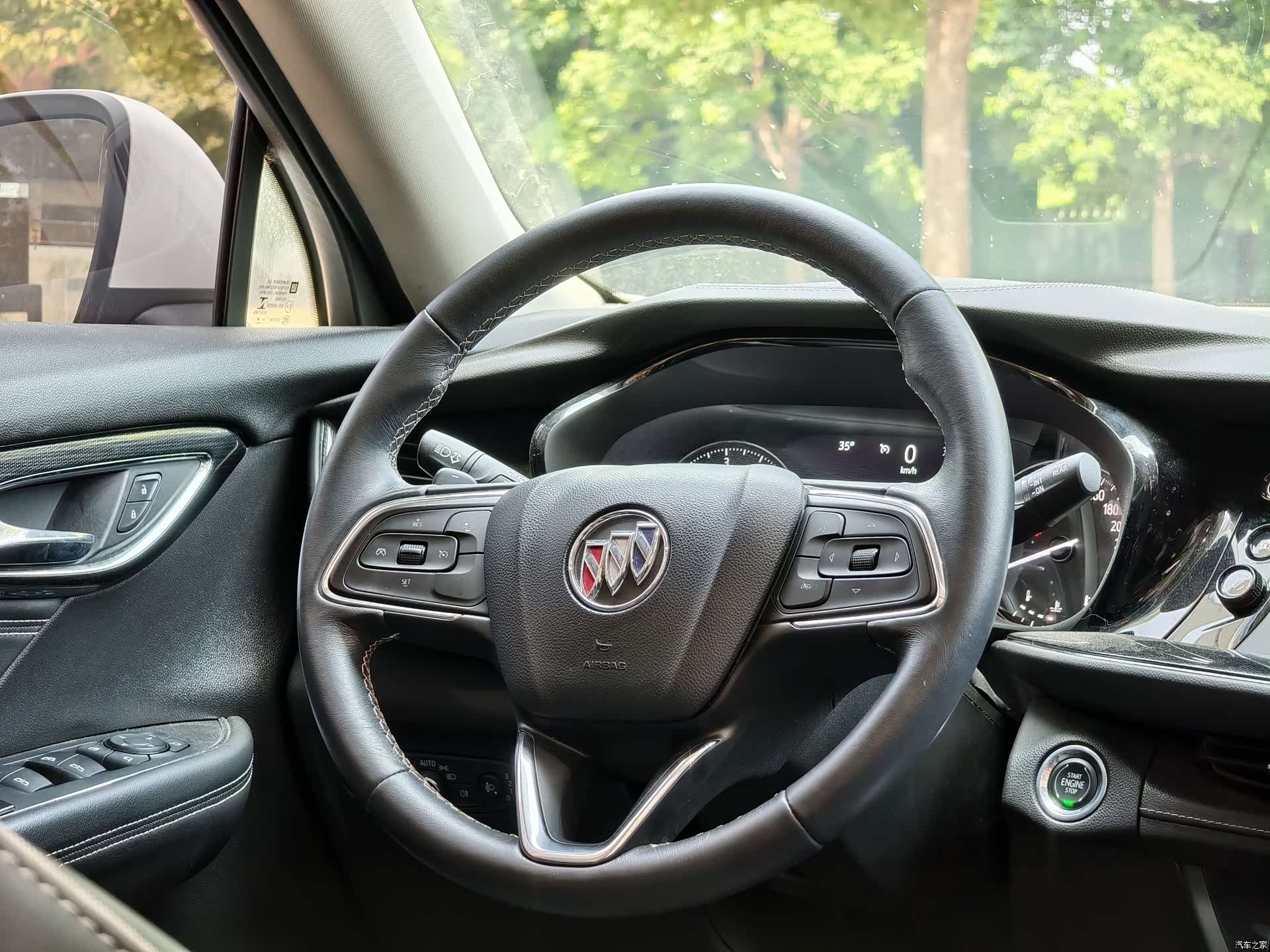 Buick Envision, 2022 11