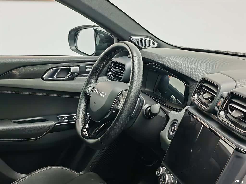 Lynk & Co 02, 2020 22