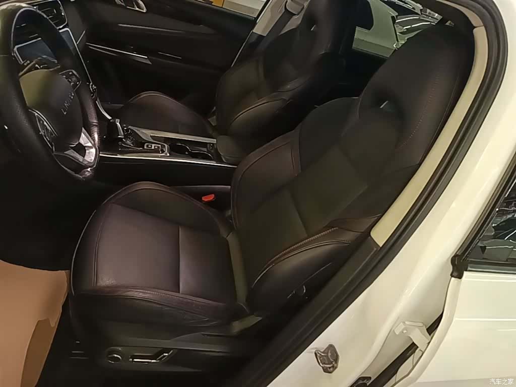 Lynk & Co 01, 2019 15