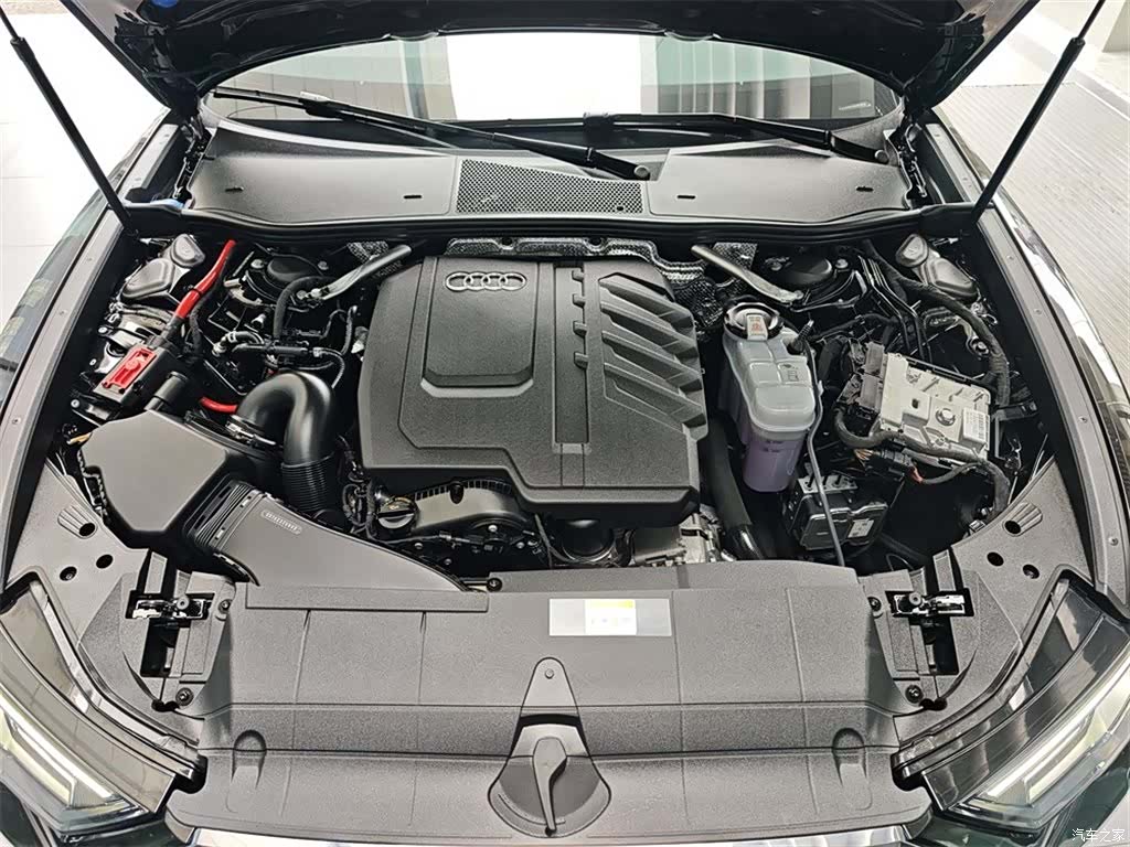 Audi A6L, 2025 8