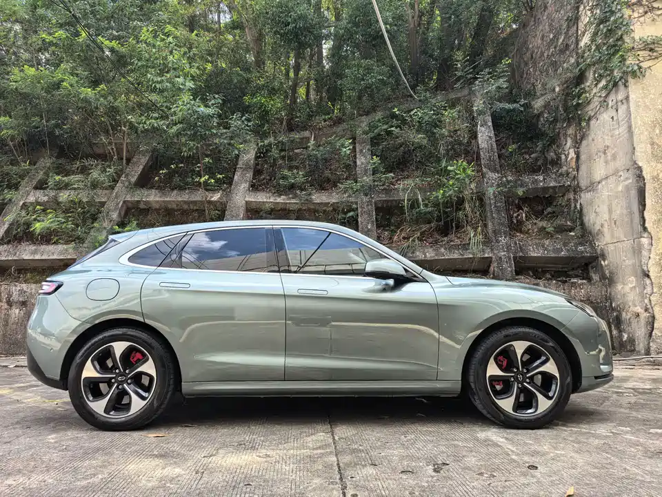 AITO Ask the world M5