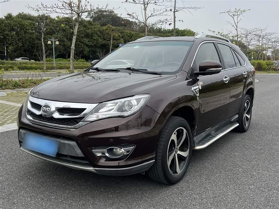 BYD S7
