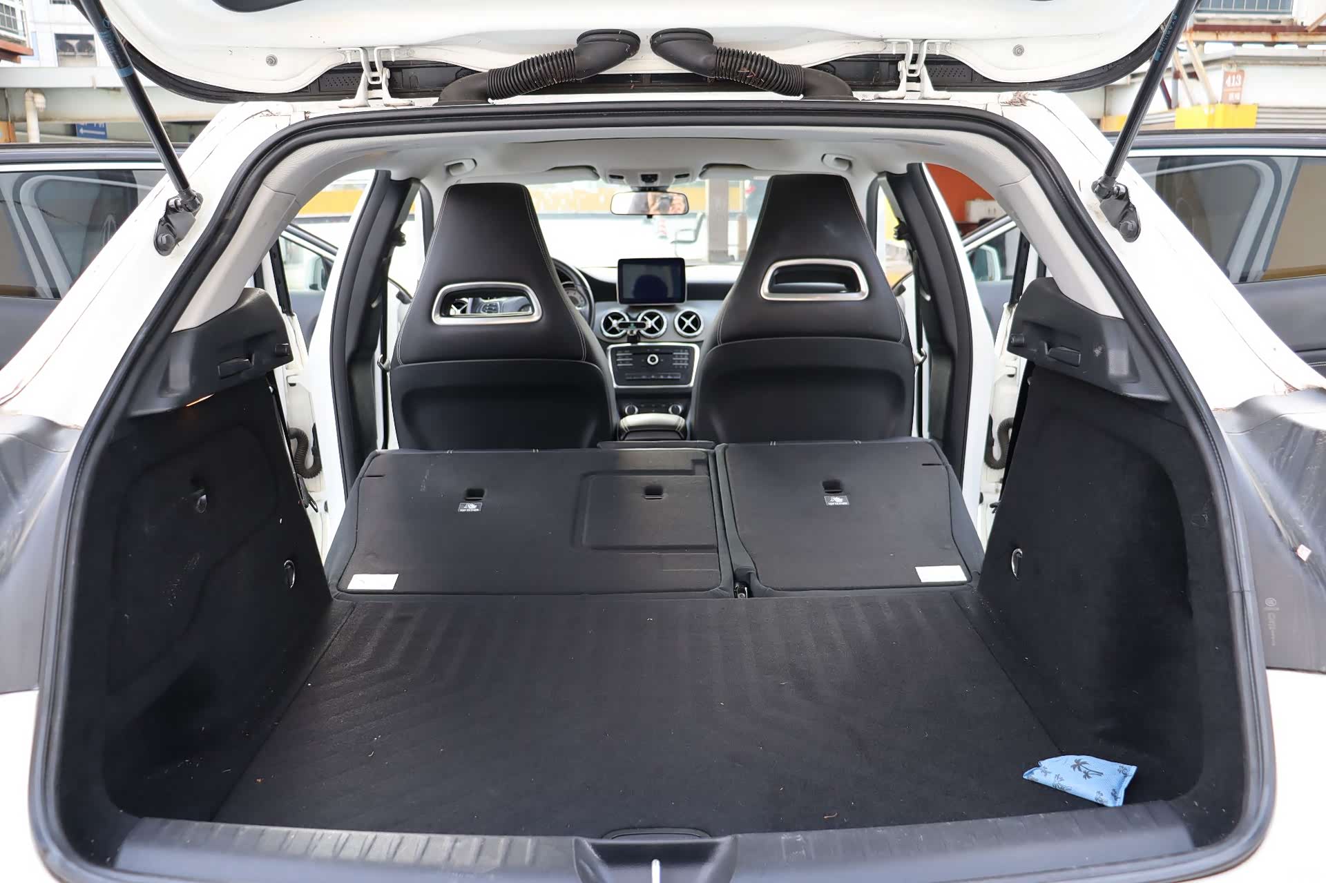 Mercedes-Benz GLA, 2017 15