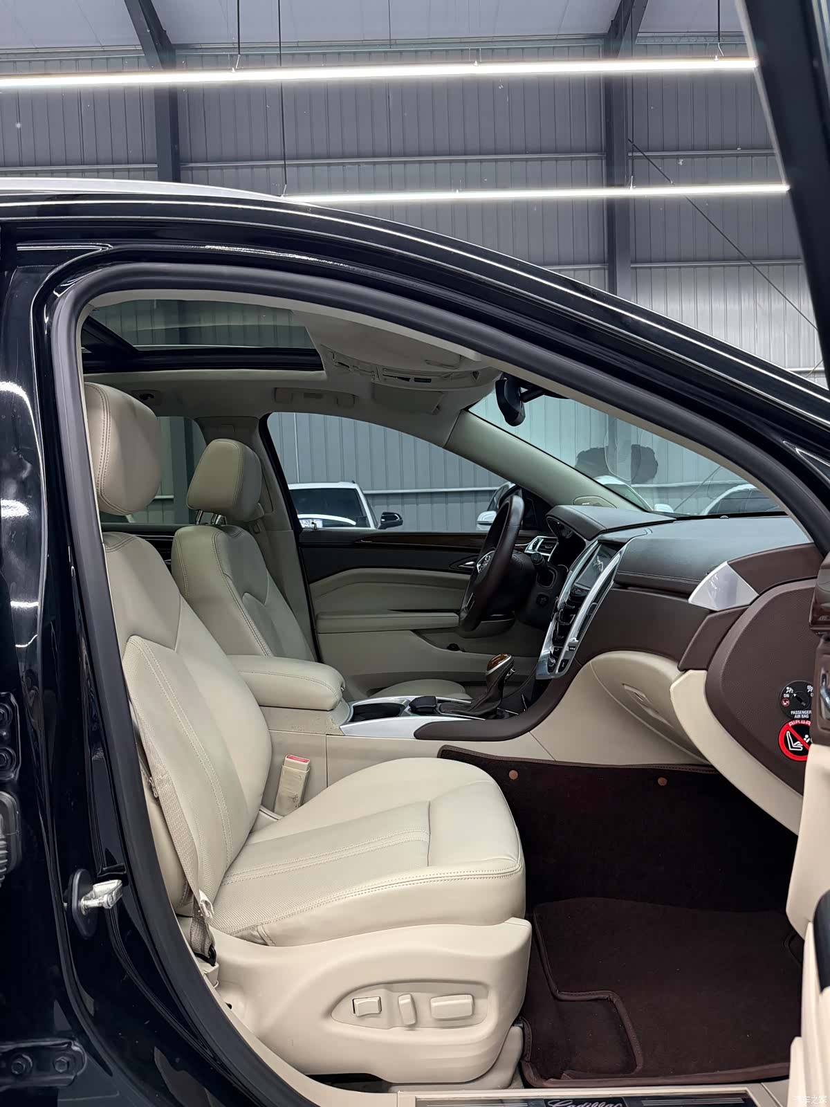 Cadillac SRX, 2013 все фото