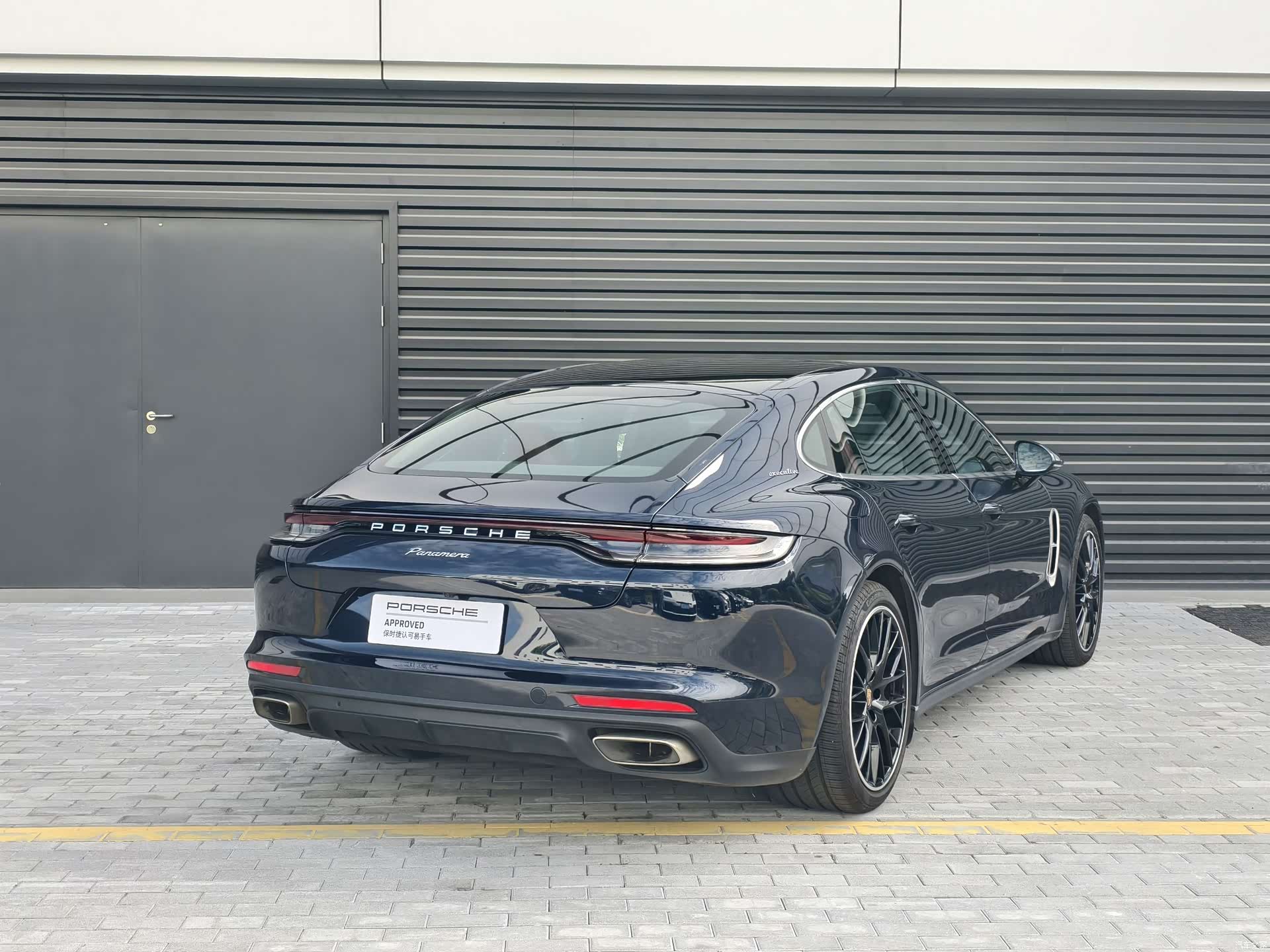 Porsche Panamera, 2022 3