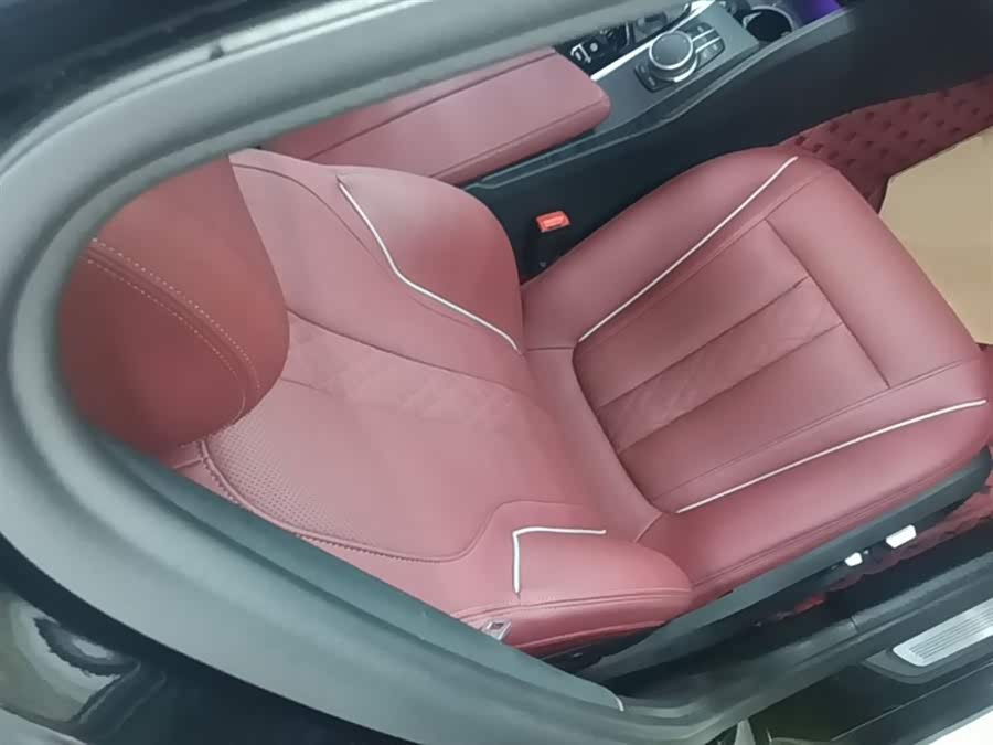 BMW 5 Series New Energy 2021, фото 25