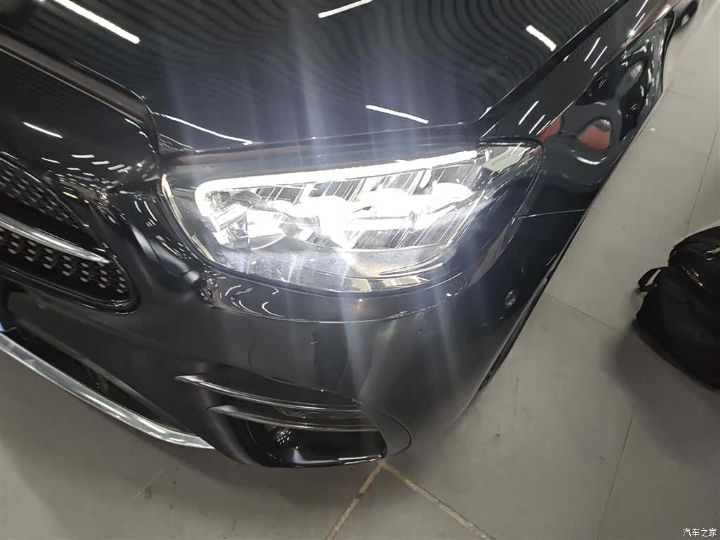 Mercedes-Benz E-Class, 2023 18