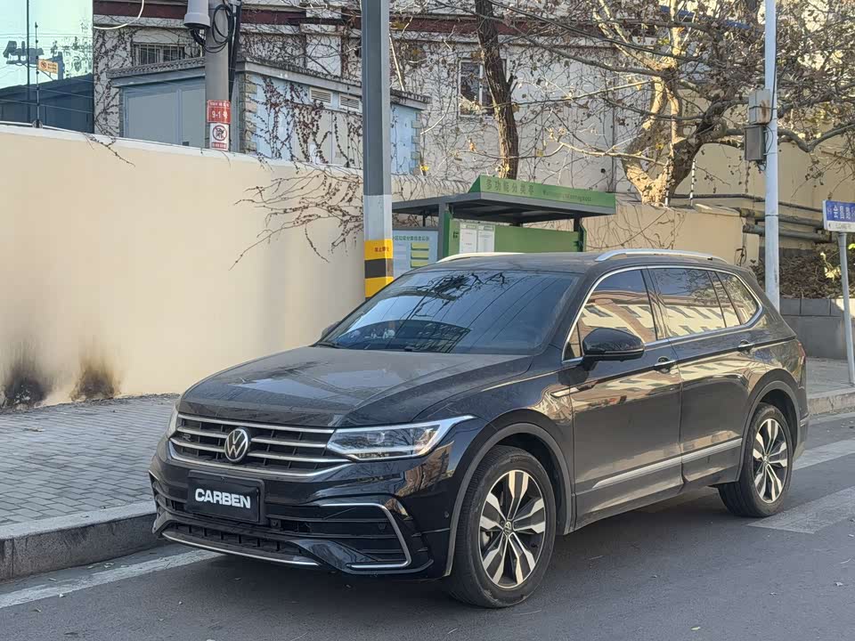 Volkswagen Tiguan L