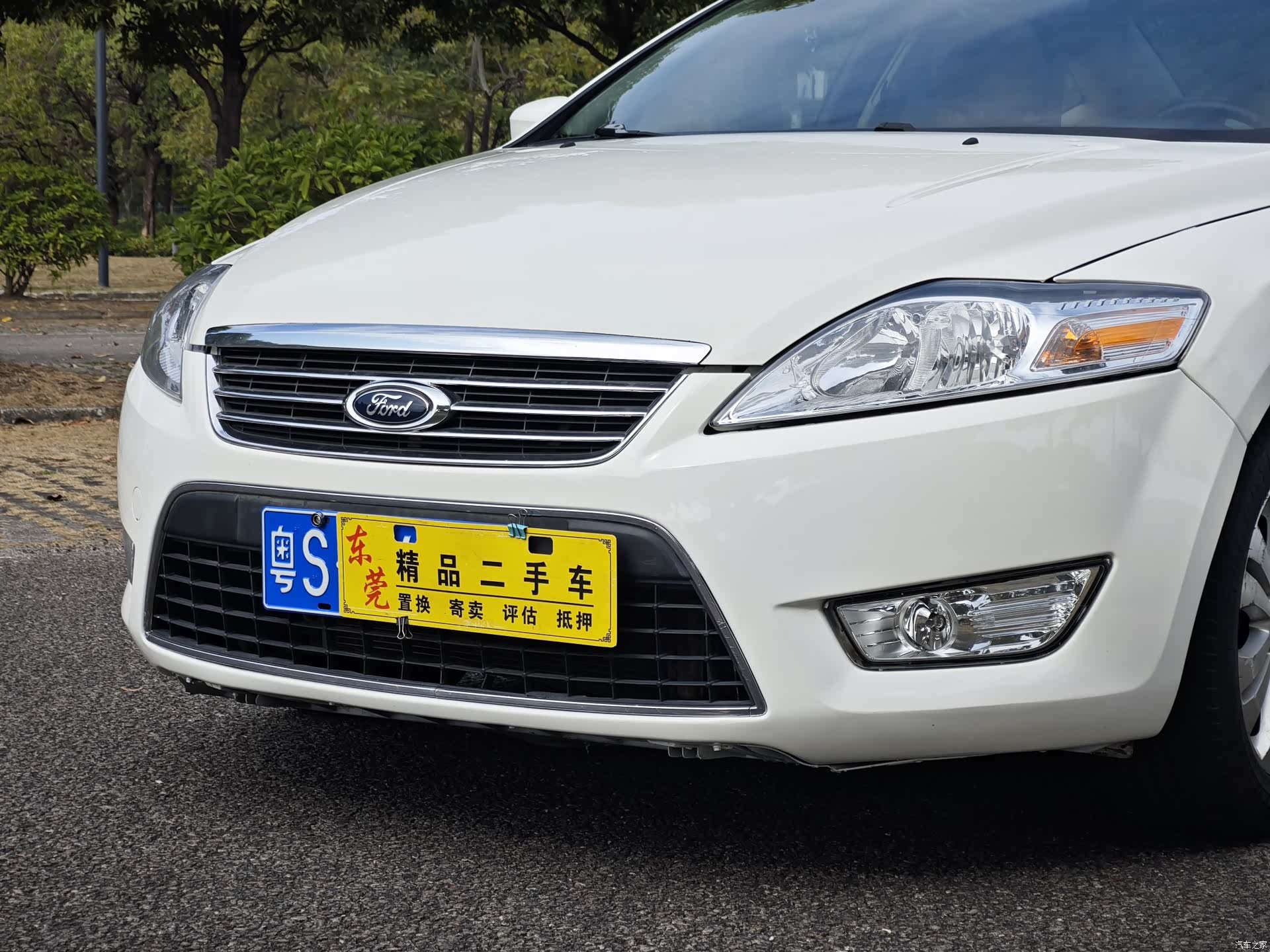Ford Mondeo, 2011 4