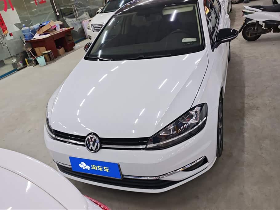 Volkswagen golf