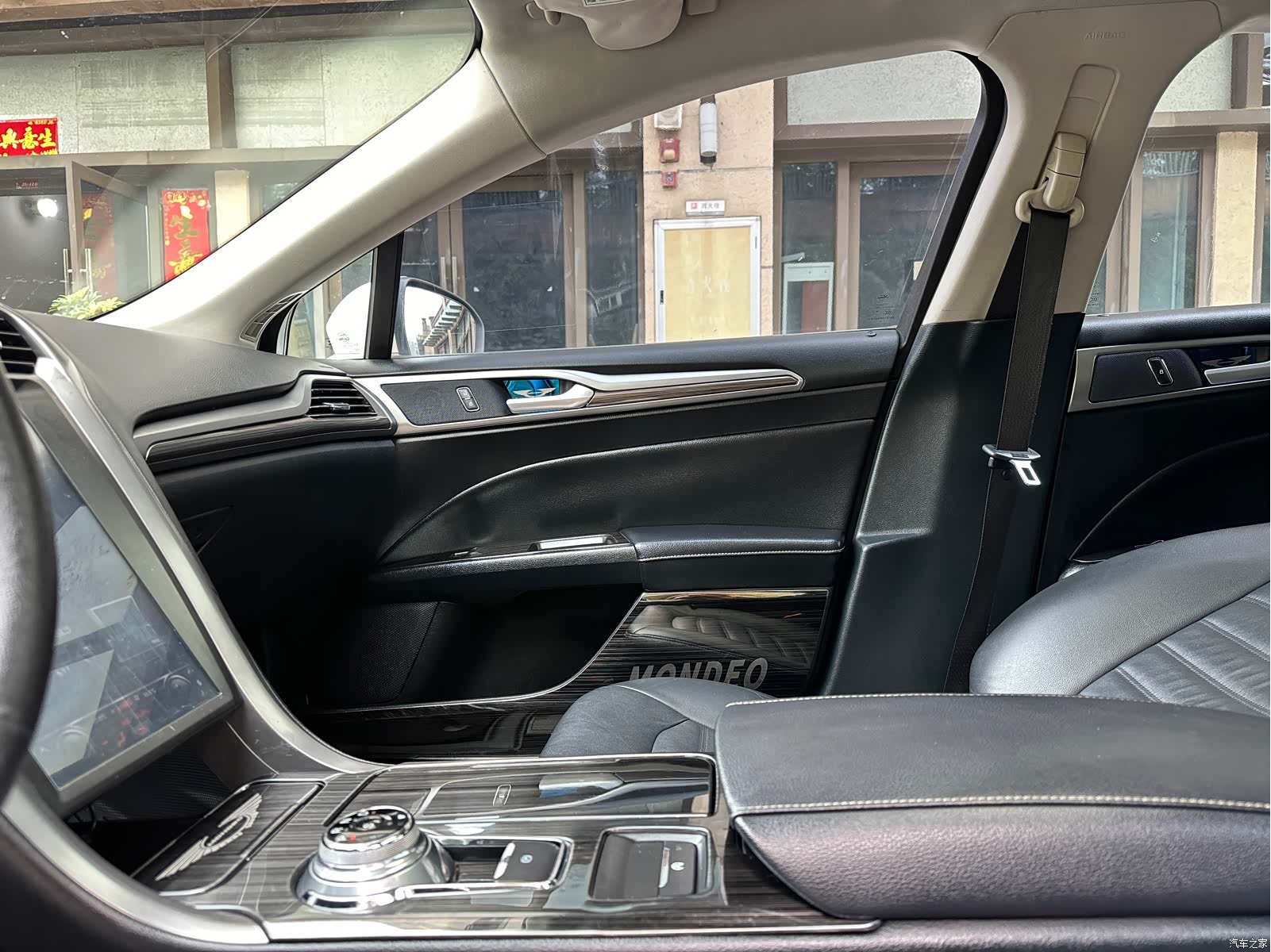 Ford Mondeo, 2018 21