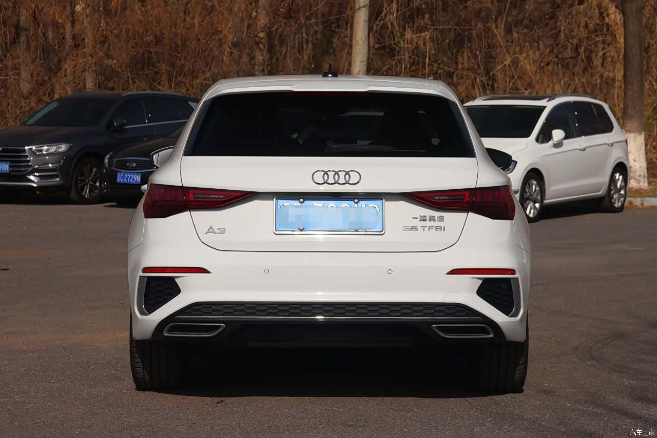 Audi A3, 2022 все фото