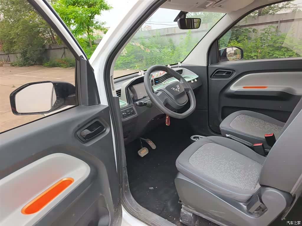Wuling MINIEV, 2022 16