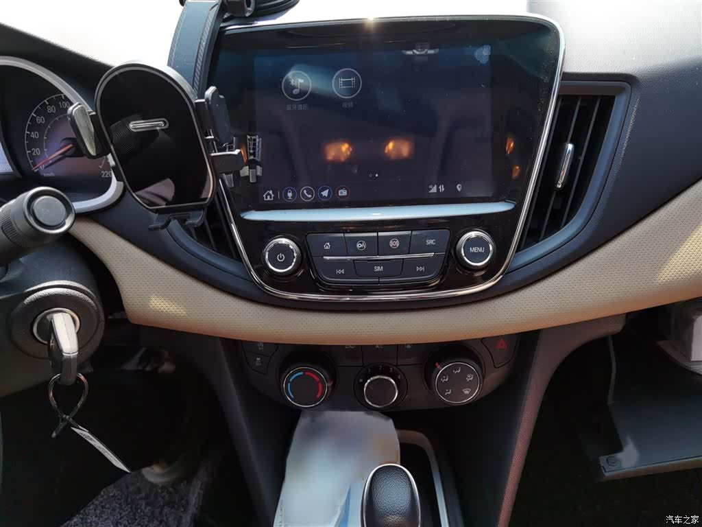 Chevrolet 320, 2021 6