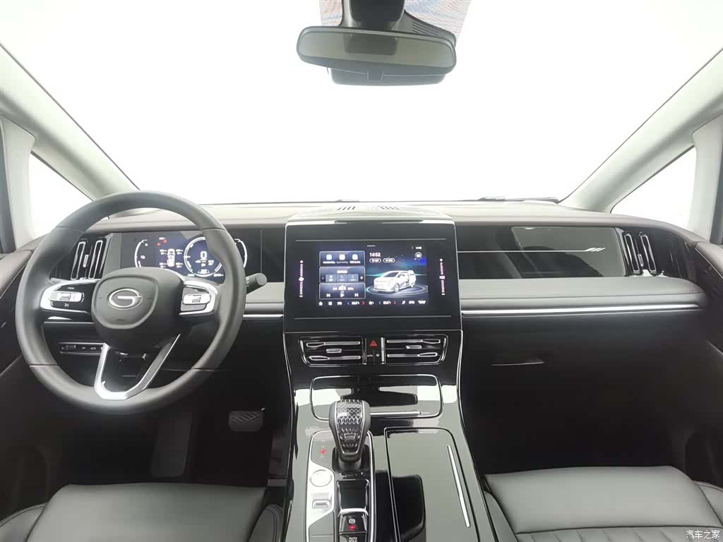 Trumpchi E9, 2025 все фото
