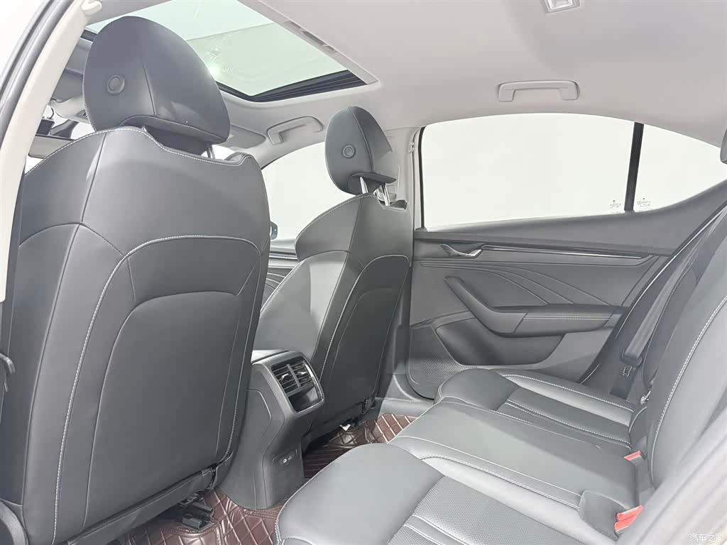 Skoda Octavia, 2023 15