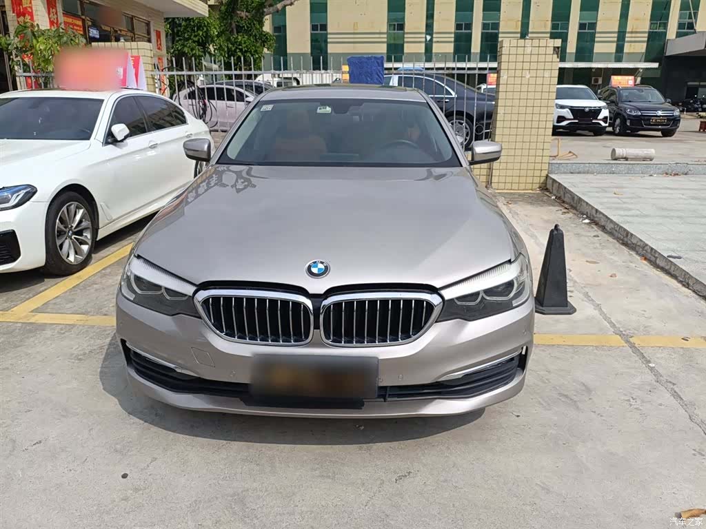 BMW 5 Series, 2017 3