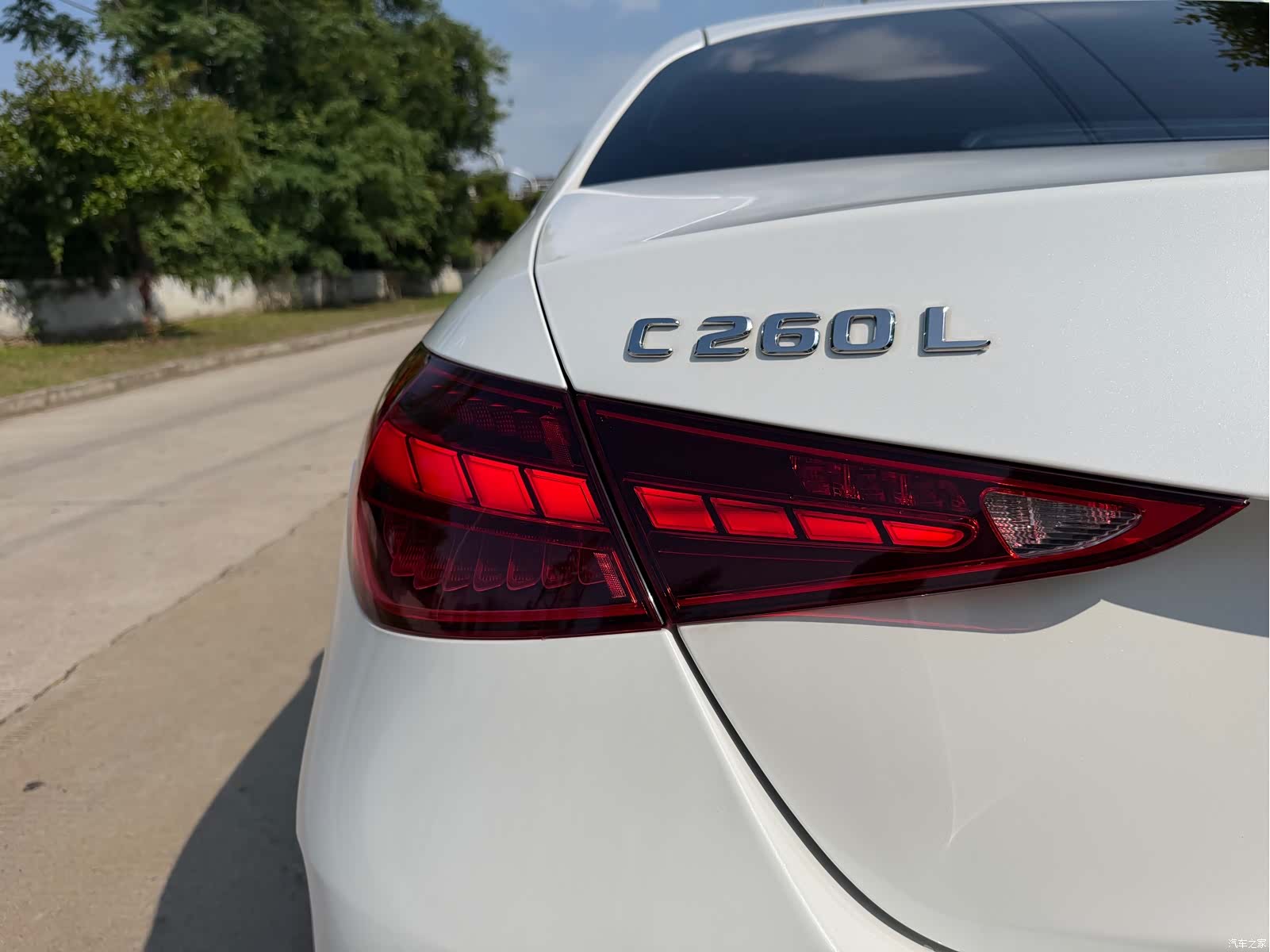 Mercedes-Benz C-Class, 2023 17