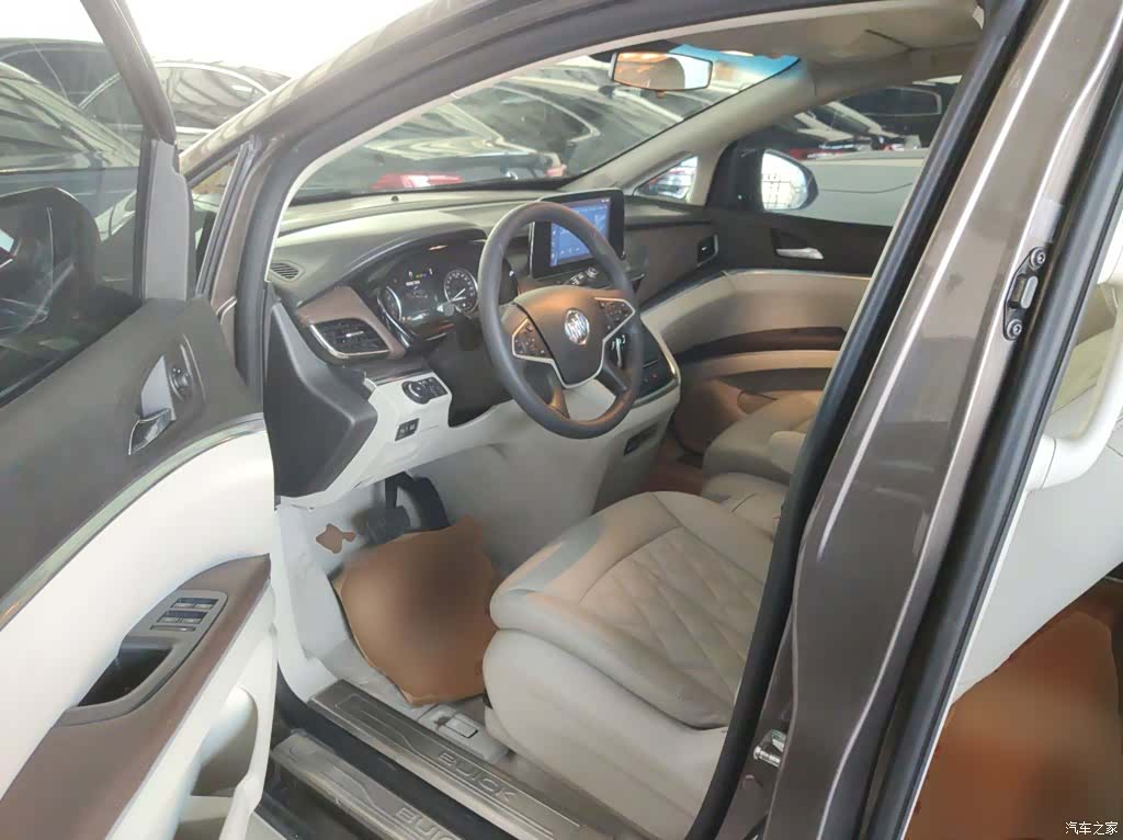 Buick GL8, 2022 12