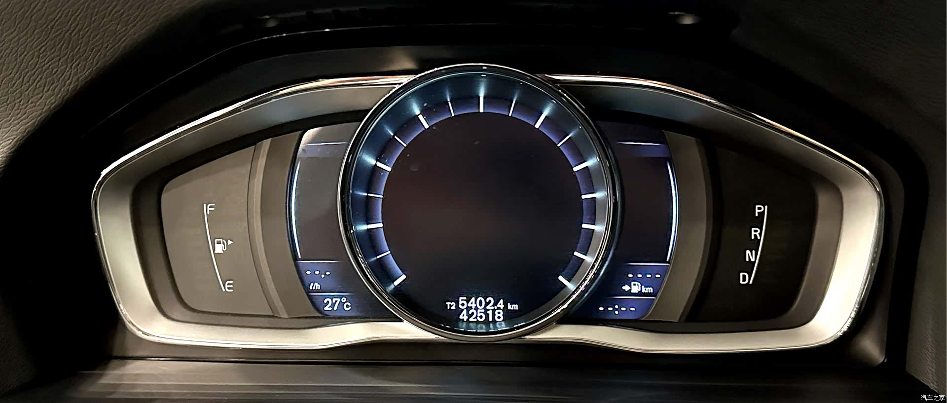 Volvo V60, 2015 9