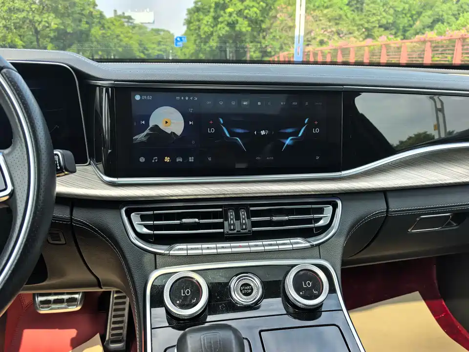 Hongqi H9 Hongqi H9