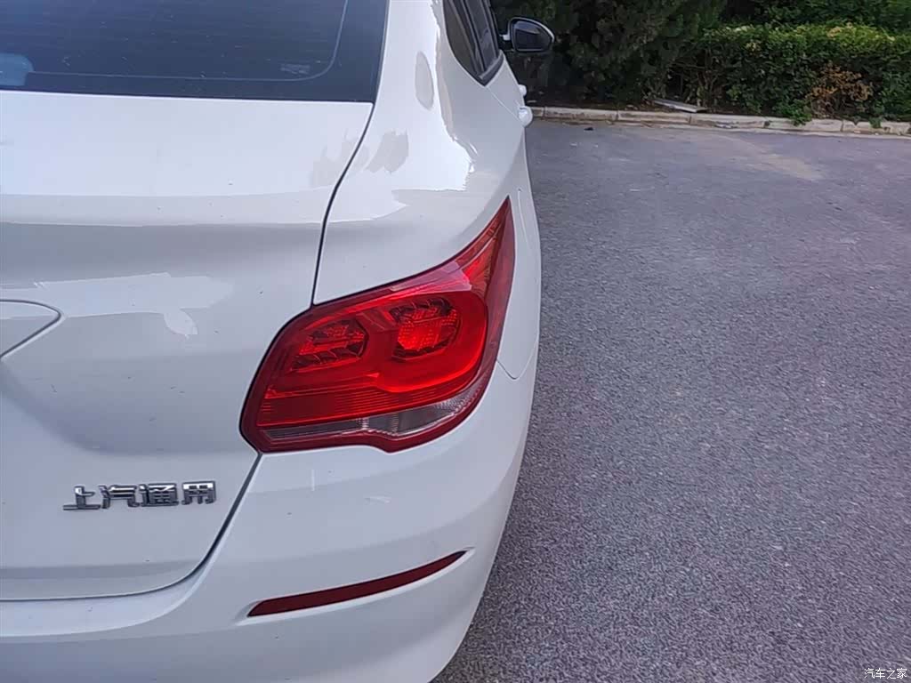 Chevrolet 320, 2018 8
