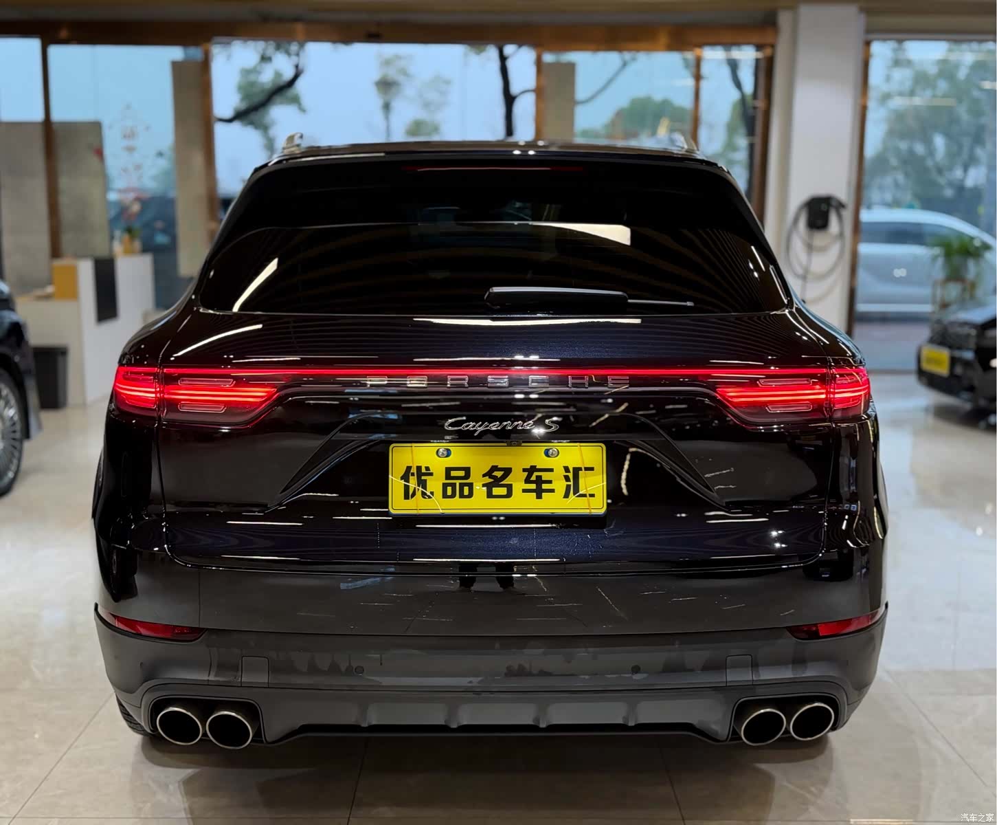 Porsche Cayenne, 2018 все фото