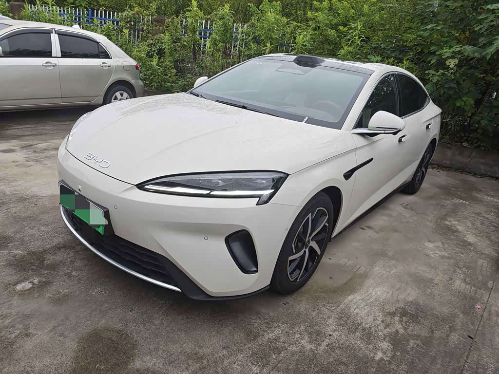 BYD Seal 07 DM-i