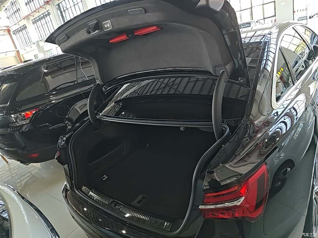 Audi A6L, 2024 19