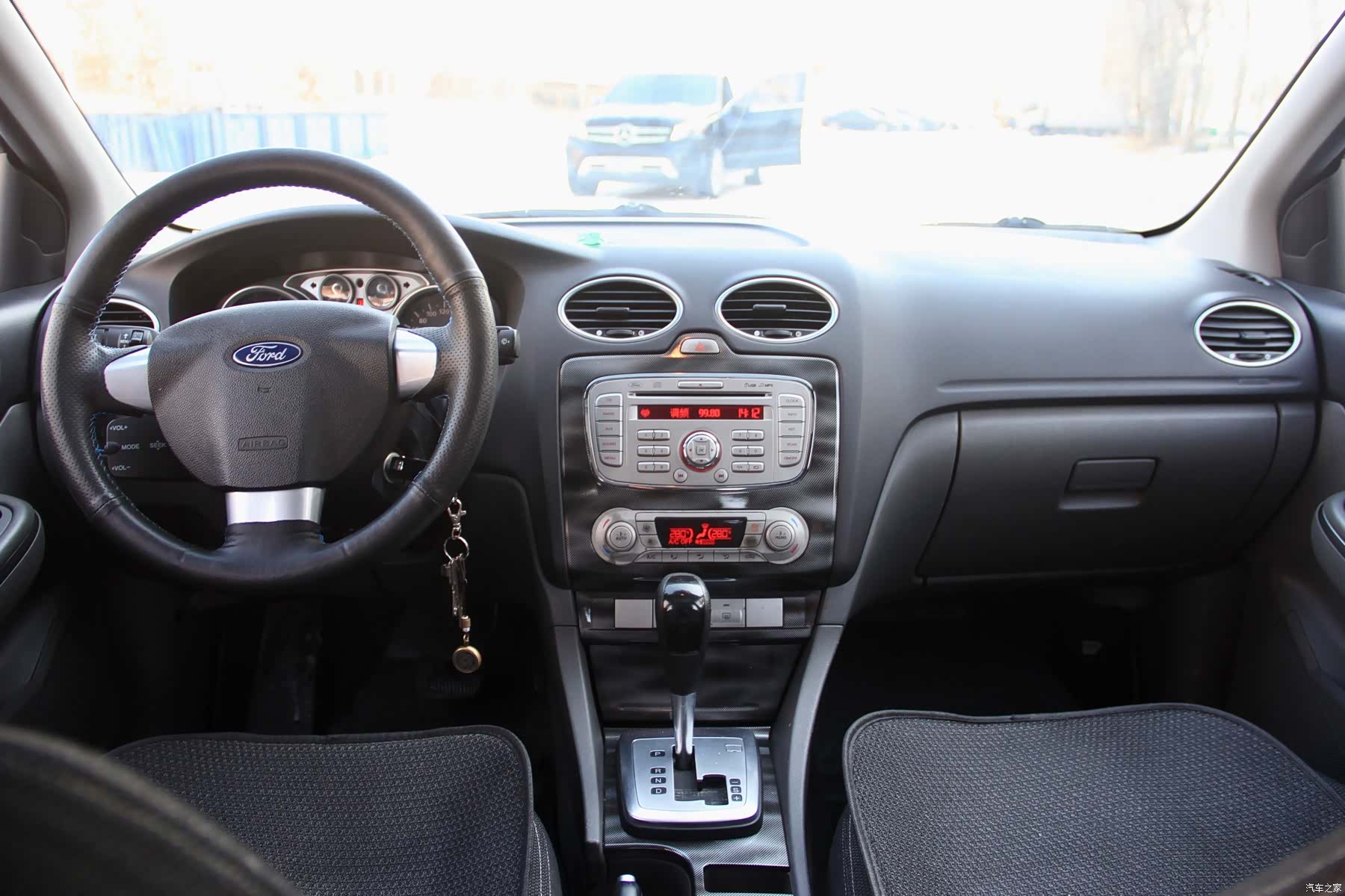 Ford Focus, 2012 6