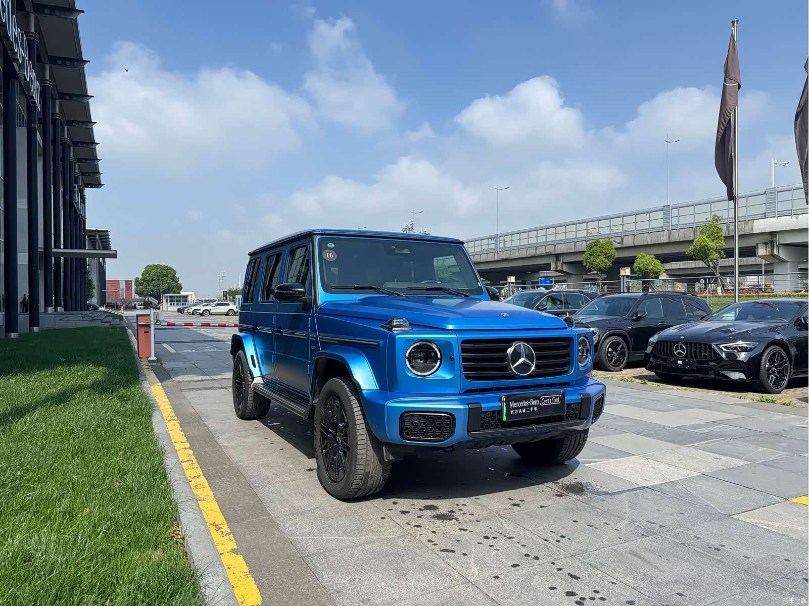 Mercedes-Benz G-Class, 2024 3