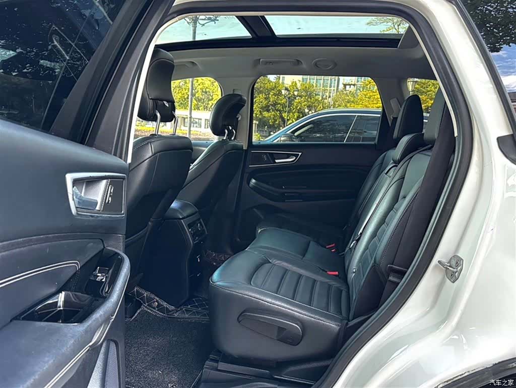 Ford Edge, 2017 16