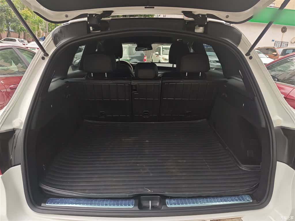 Mercedes-Benz GLC, 2018 15