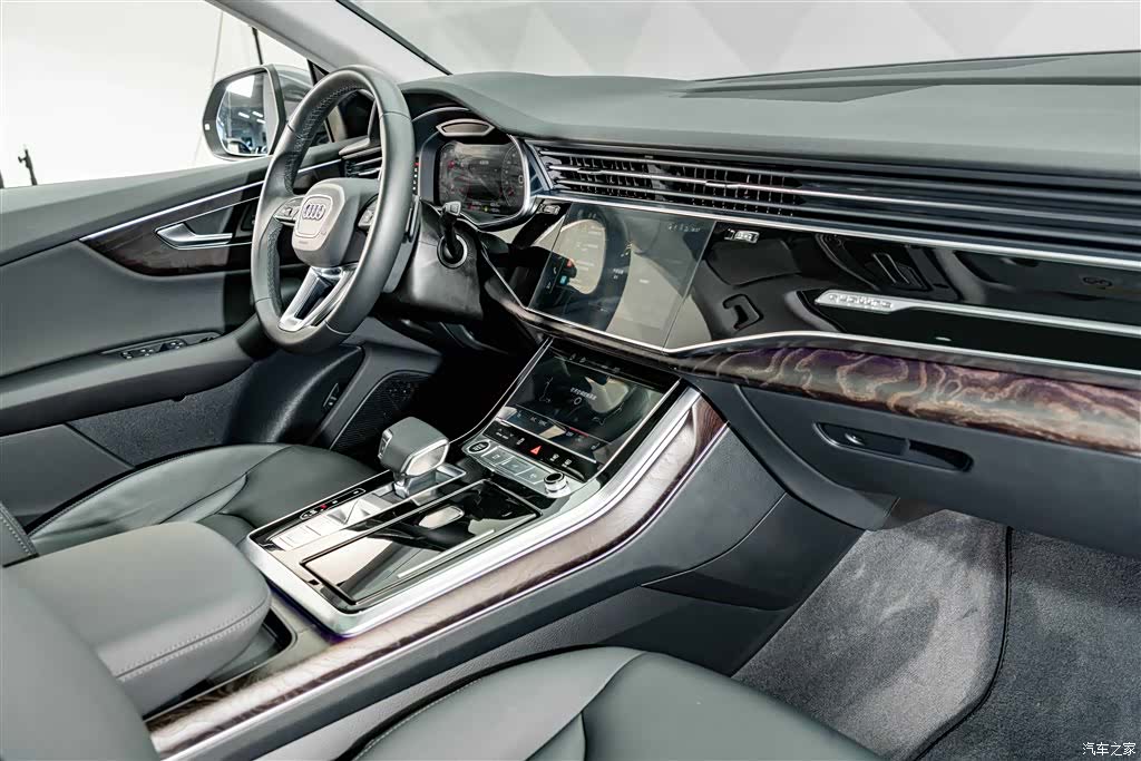 Audi Q8, 2021 18