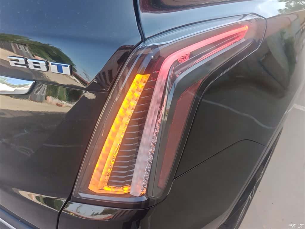 Cadillac XT5, 2022 8