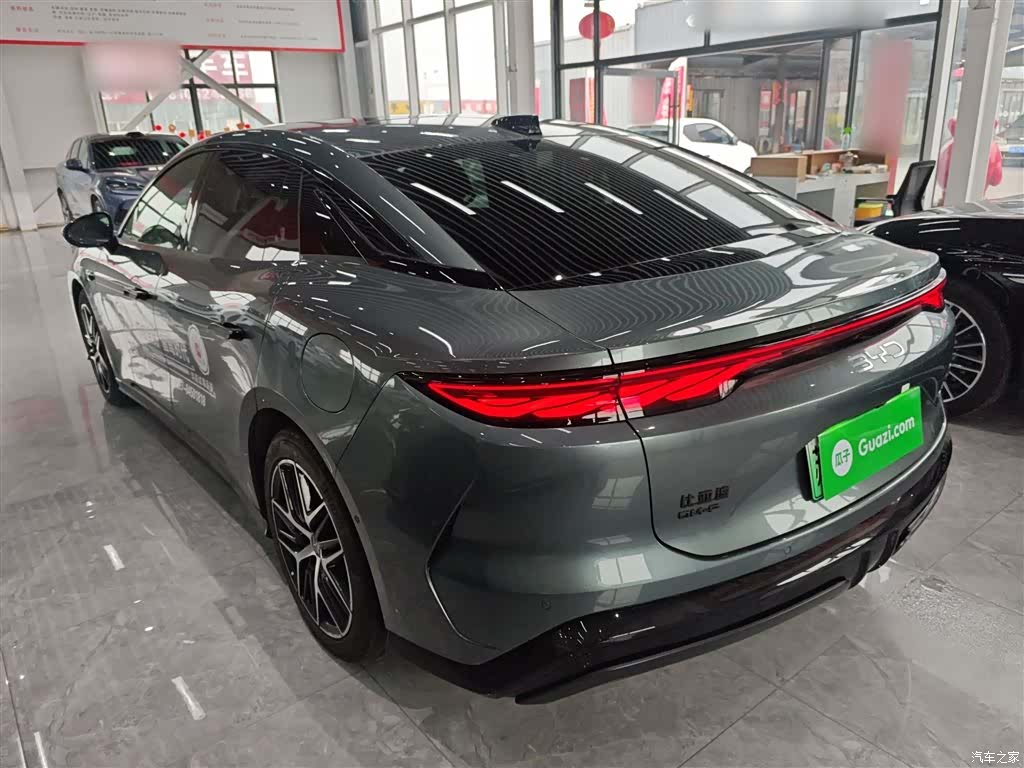 BYD Han, 2025 все фото