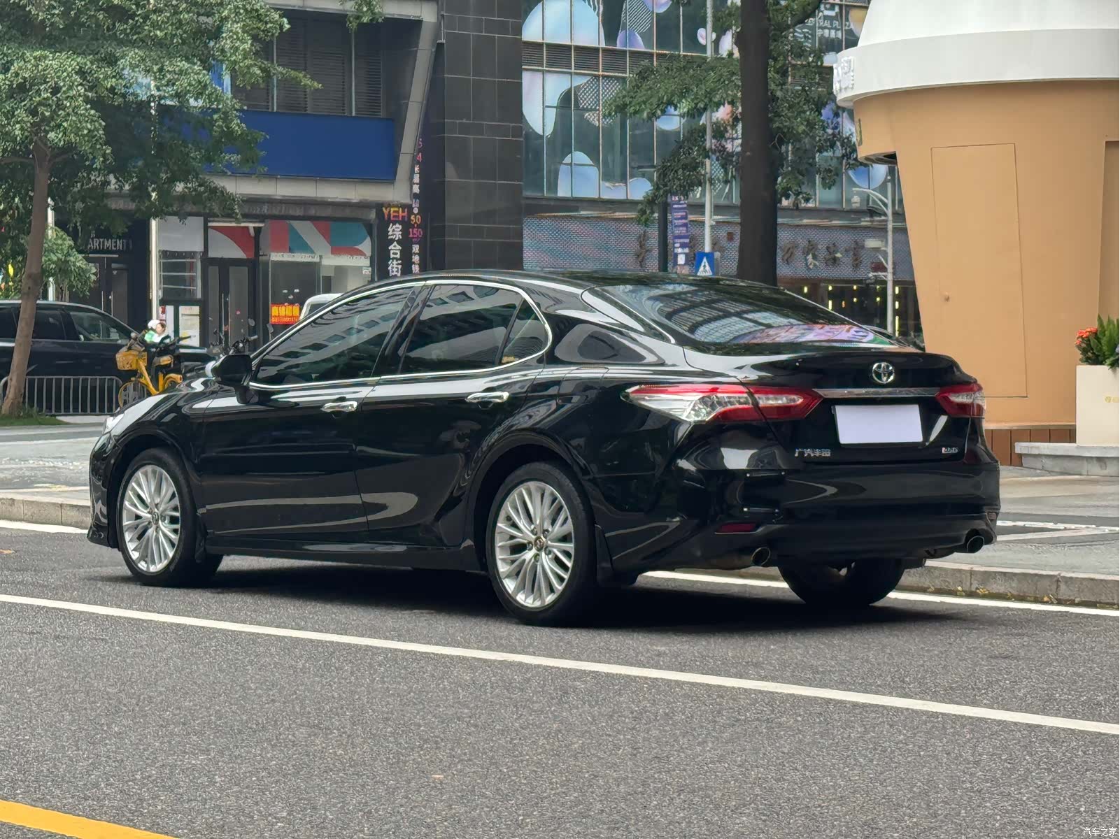 Toyota Camry, 2019 14