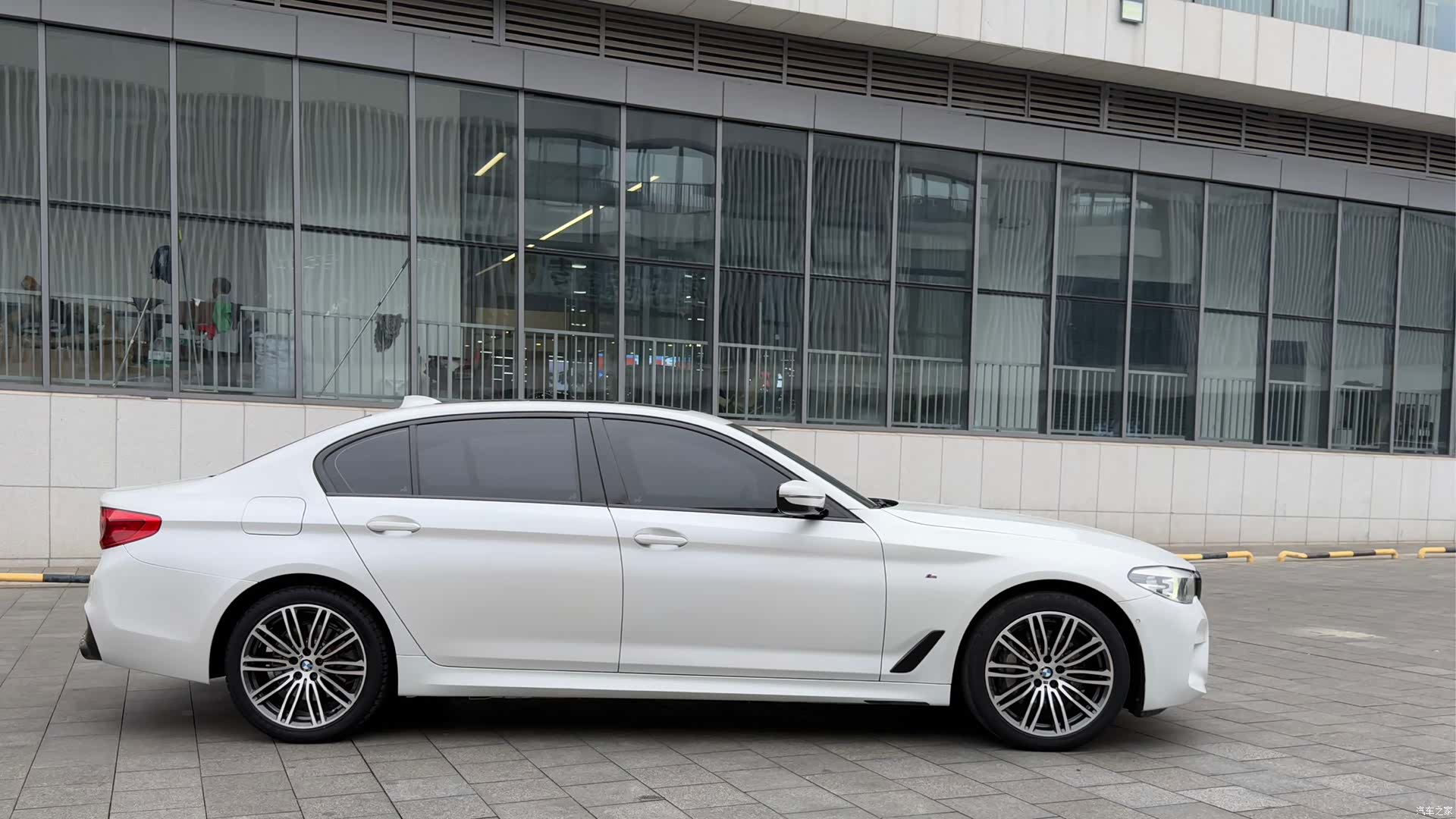 BMW 5 Series, 2019 4