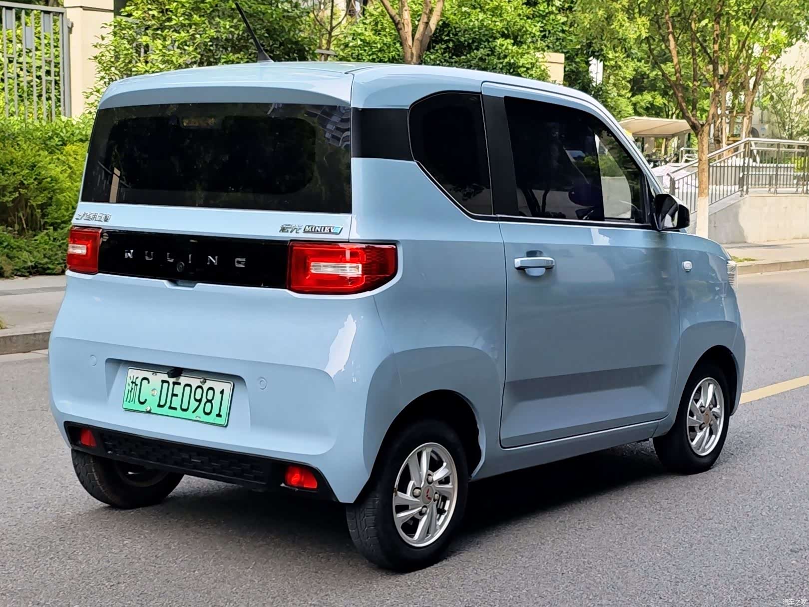 Wuling MINIEV, 2021 все фото