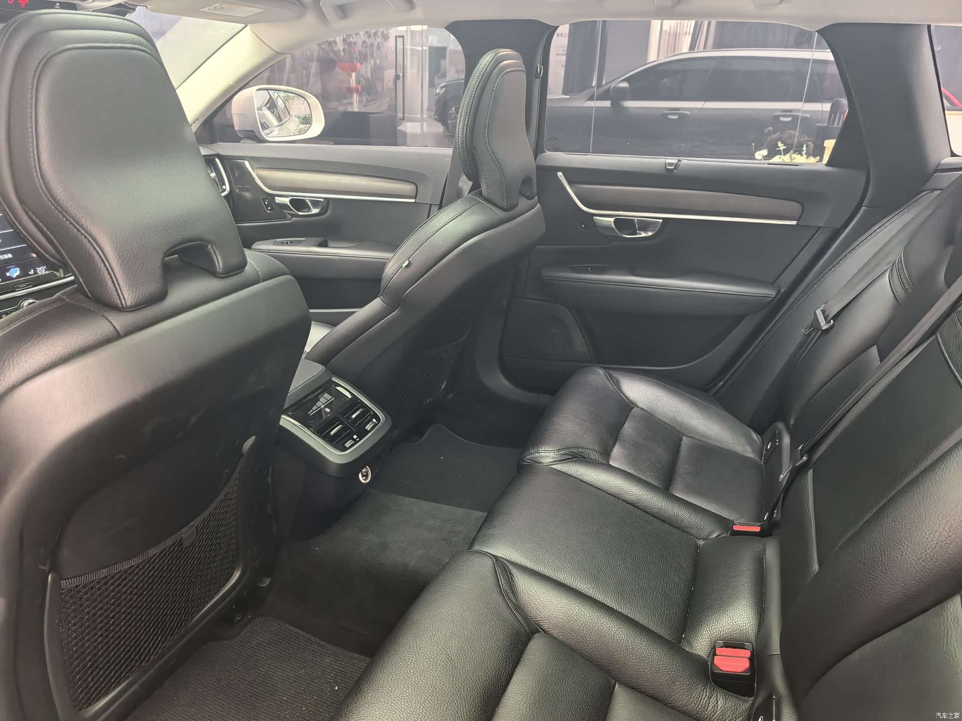 Volvo V90, 2019 7