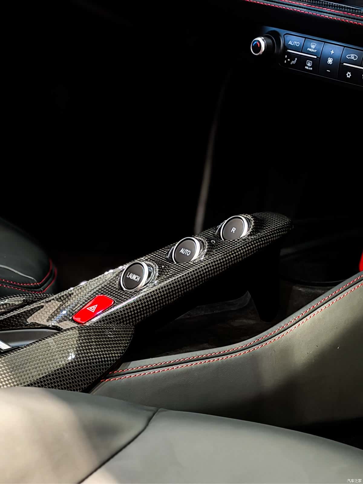 Ferrari F8, 2022 18