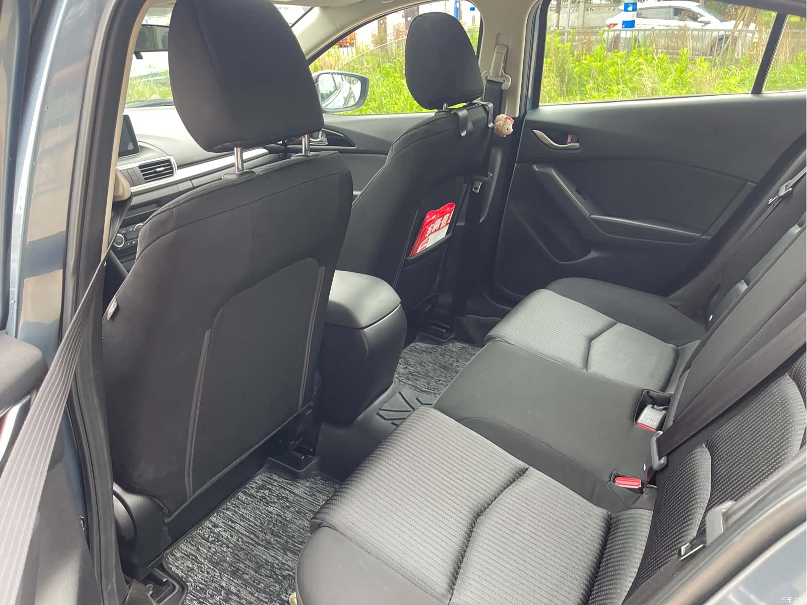 Mazda Mazda3, 2014 11
