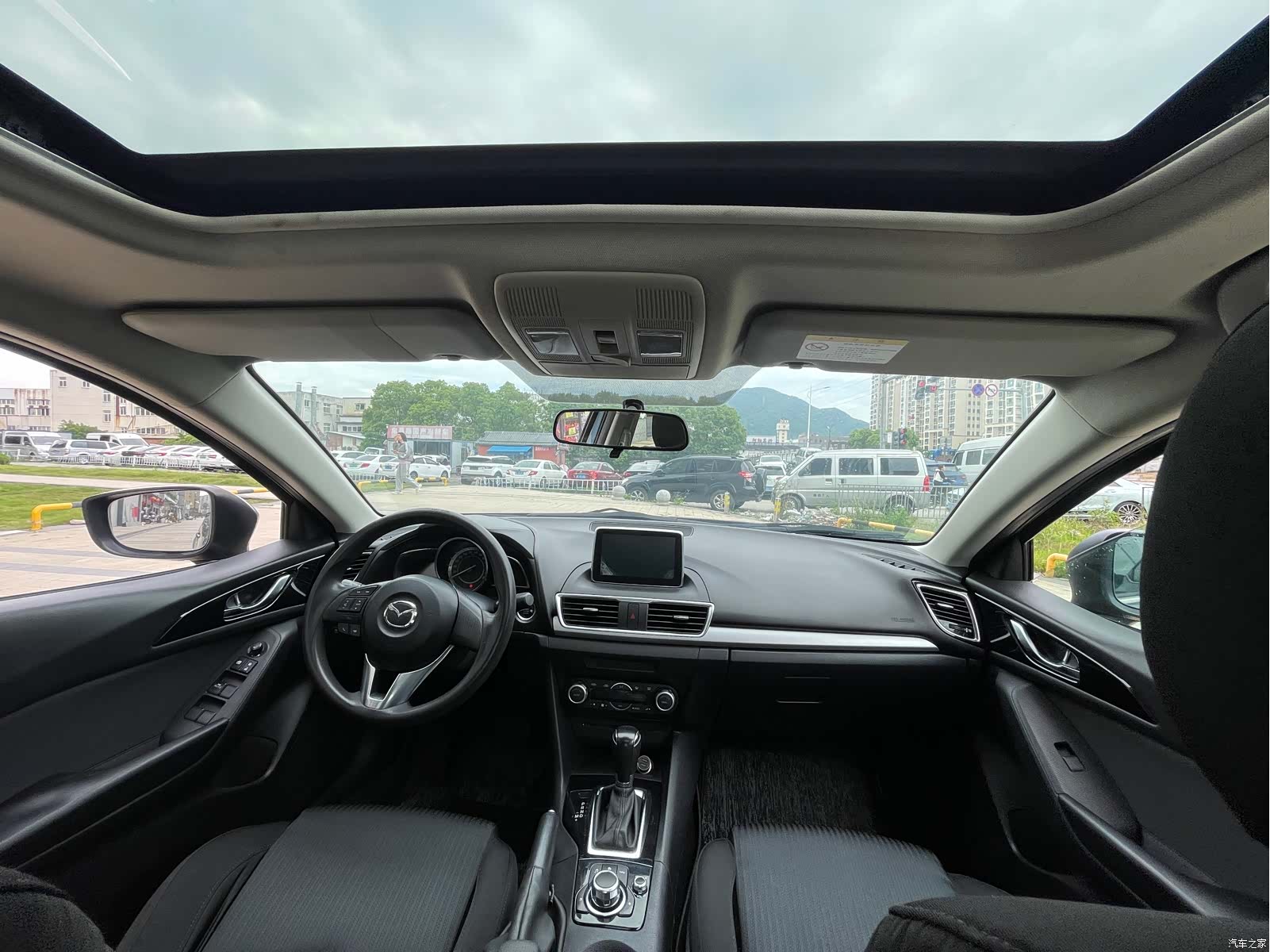 Mazda Mazda3, 2014 13