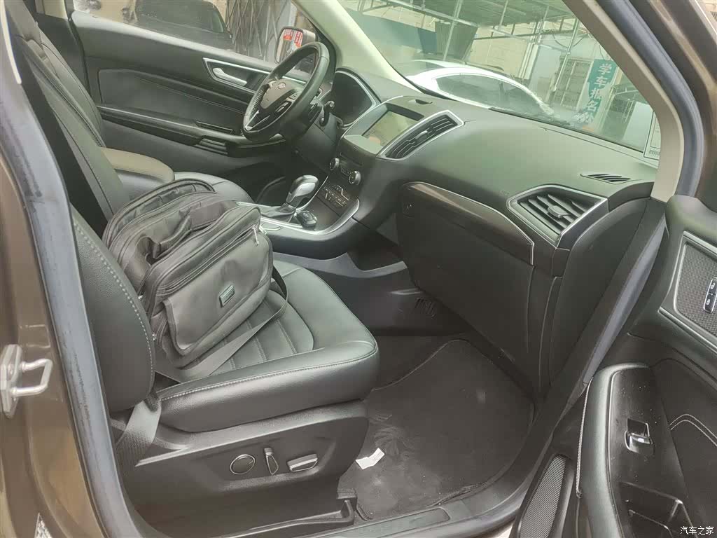 Ford Edge, 2018 25