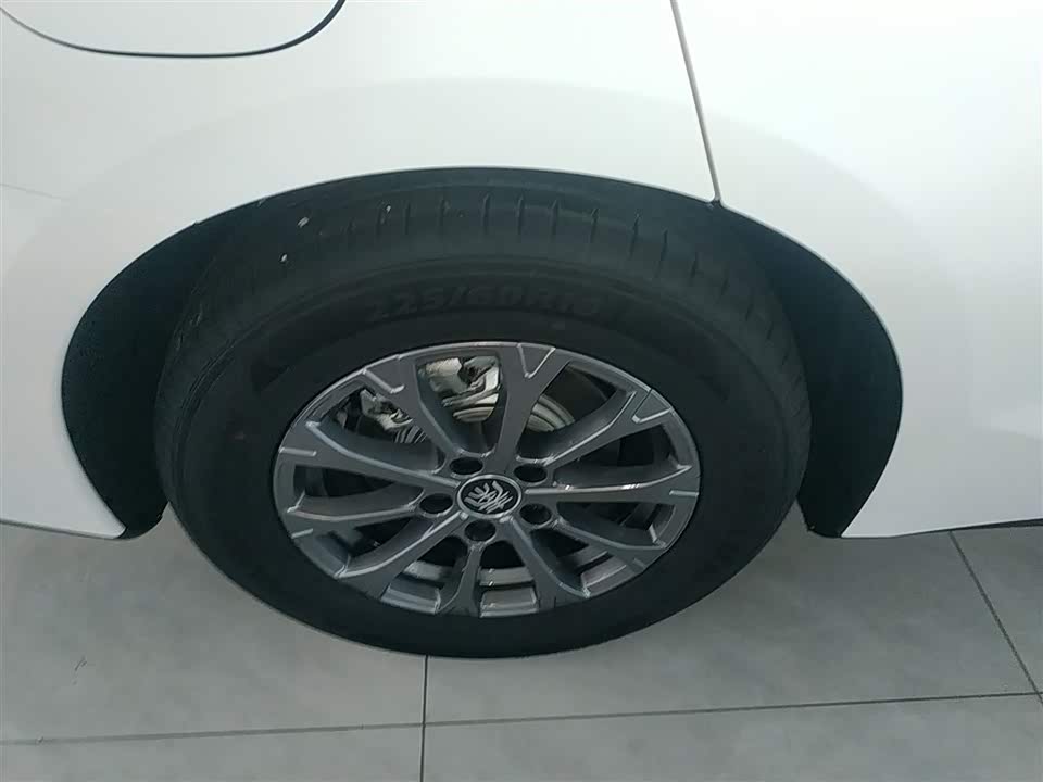 BYD Qin L BYD Qin L