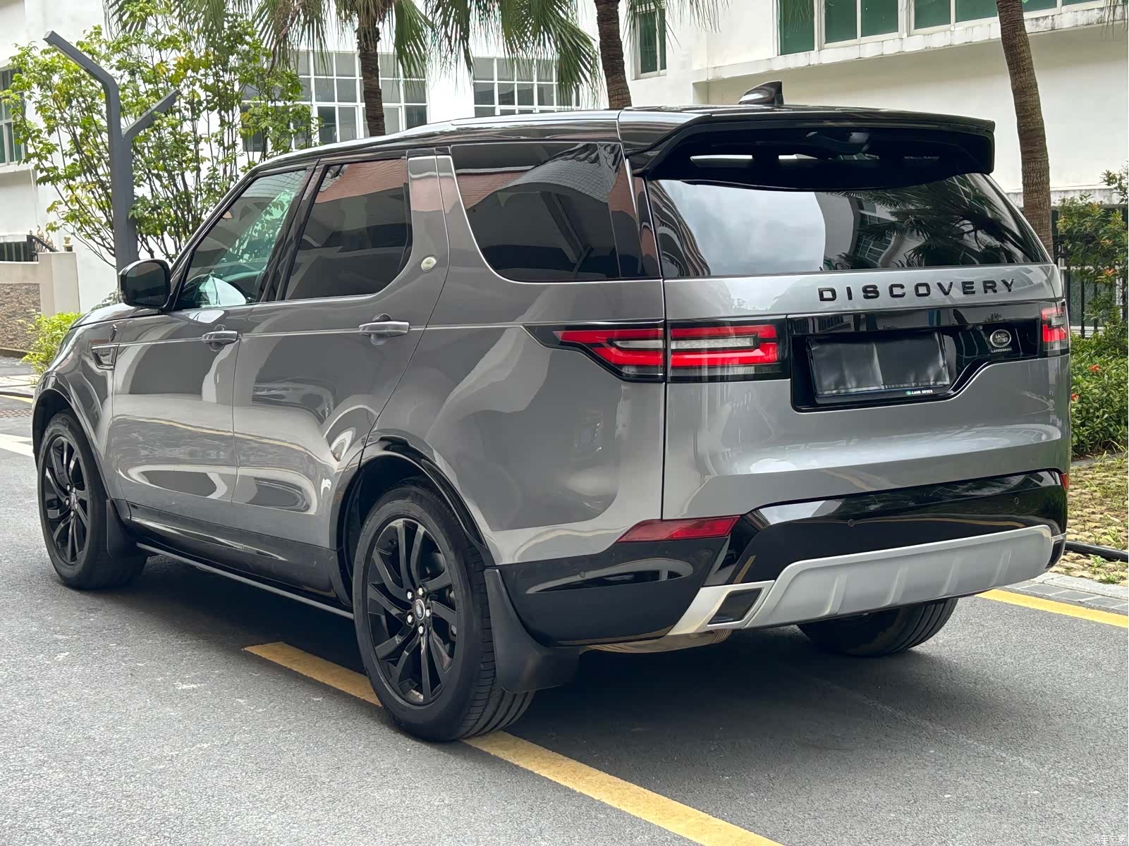 Land Rover Discovery, 2019 6